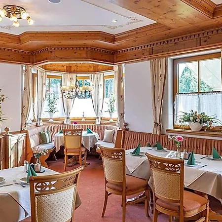 Grünau Frühstückspension 3*