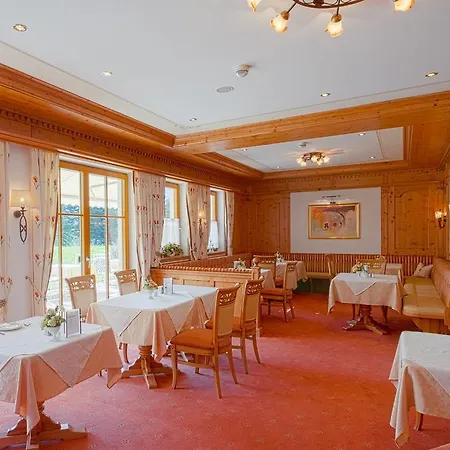 Gruenau Couette-café 3*