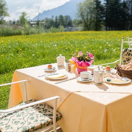 Gruenau 3* Wals-Siezenheim