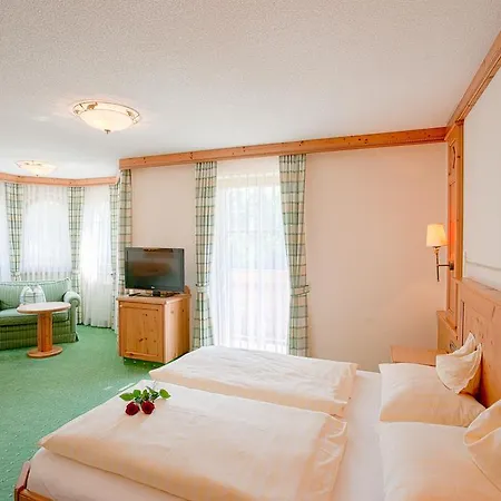 Gruenau Bed & Breakfast 3*