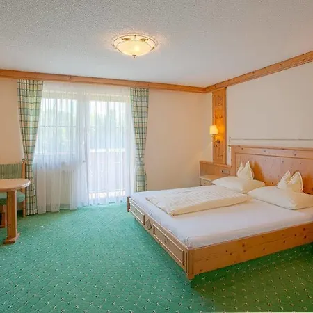 Bed & Breakfast Gruenau 3*